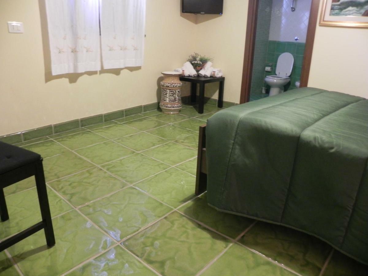Agriturismo B&B Il Rifugio Di Nino Contursi Zewnętrze zdjęcie